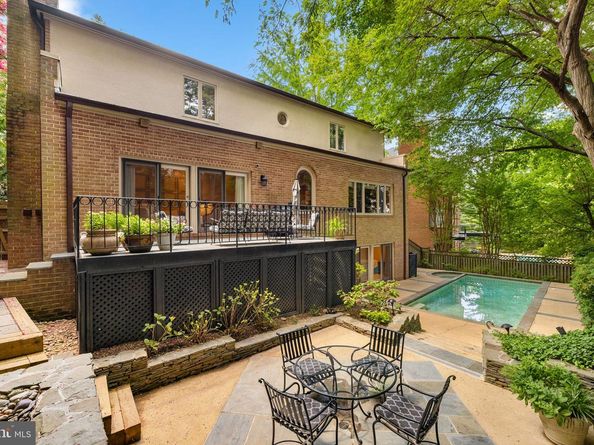 4616 Foxhall Crescent NW, Washington DC 20007