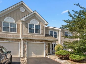 316 Monterey Place
