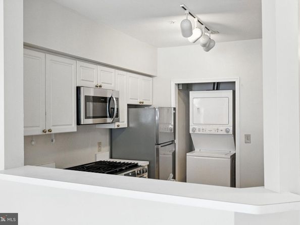 12919 Alton Square 307, Herndon VA 20170