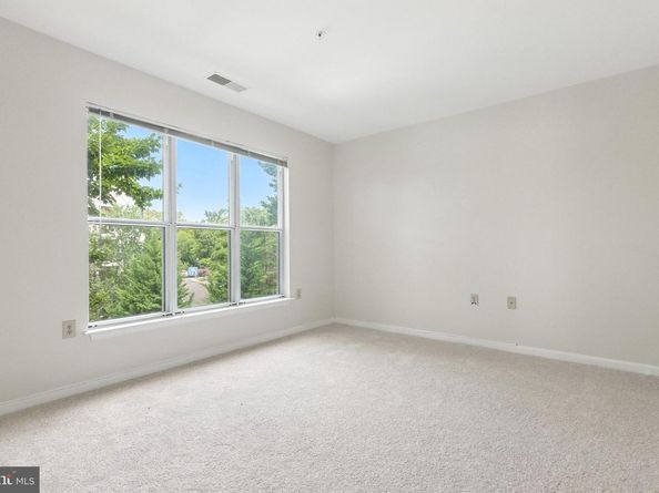 12919 Alton Square 307, Herndon VA 20170