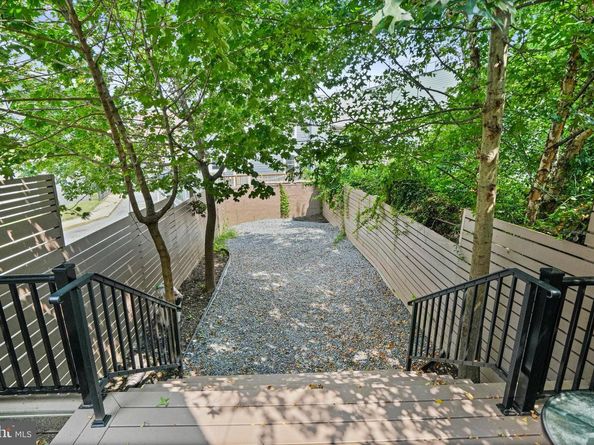 1845 Corcoran Street NE, Washington DC 20002