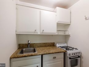40 Old Lancaster Road 408, Merion Station PA 19066