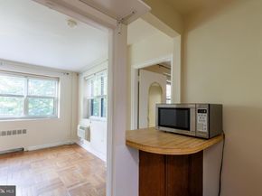 40 Old Lancaster Road 408, Merion Station PA 19066