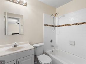417 Clayton Lane, Alexandria VA 22304