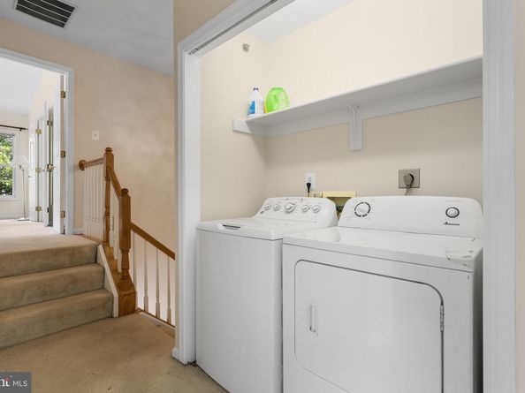 417 Clayton Lane, Alexandria VA 22304