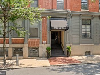 209 N 4TH Street