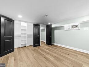 914 W Duncannon Avenue, Philadelphia PA 19141