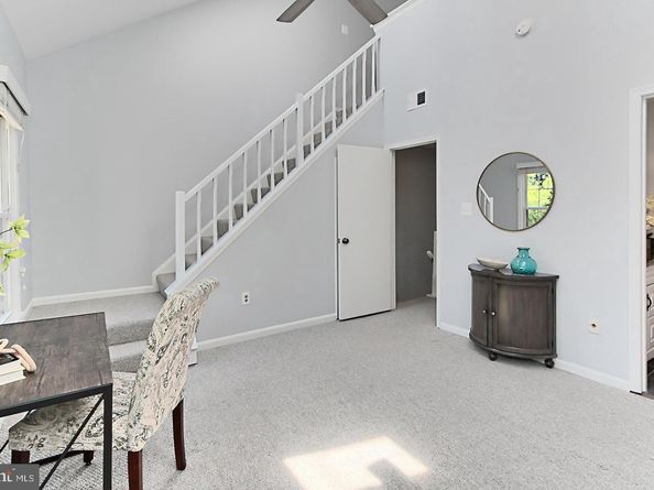7527 Chrisland Cove, Falls Church VA 22042