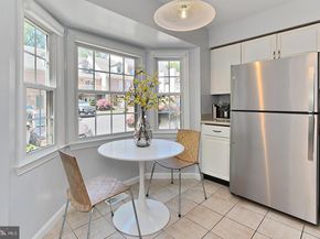 7527 Chrisland Cove, Falls Church VA 22042
