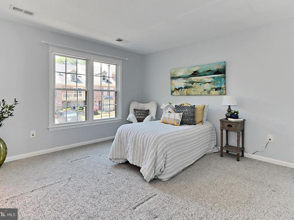 7527 Chrisland Cove, Falls Church VA 22042