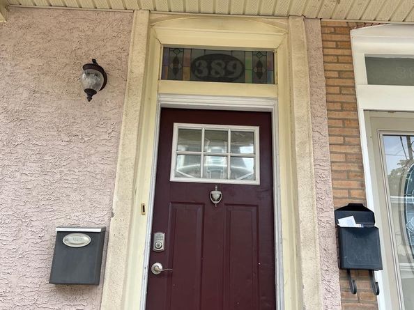 389 Conarroe Street, Philadelphia PA 19128