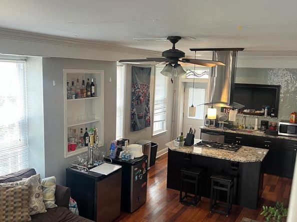 389 Conarroe Street, Philadelphia PA 19128