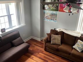 389 Conarroe Street, Philadelphia PA 19128