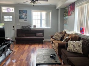 389 Conarroe Street, Philadelphia PA 19128