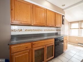 105 N Fairview Avenue, Upper Darby PA 19082
