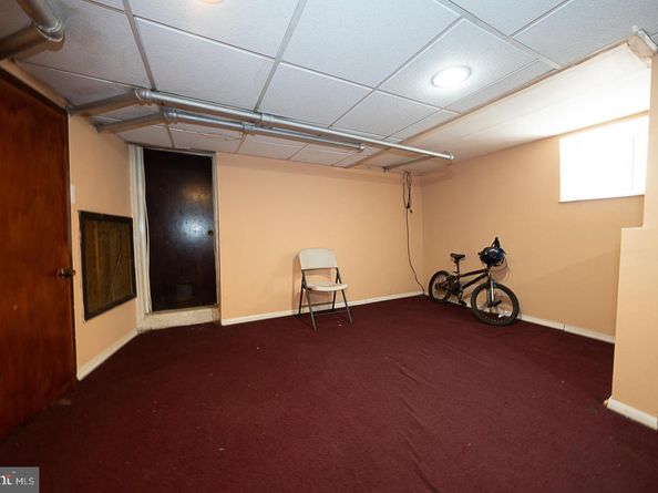 105 N Fairview Avenue, Upper Darby PA 19082