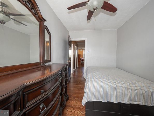 105 N Fairview Avenue, Upper Darby PA 19082