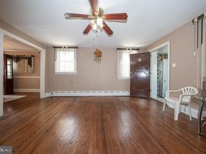 105 N Fairview Avenue, Upper Darby PA 19082
