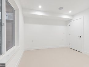 1111 E Dunton Street, Philadelphia PA 19123