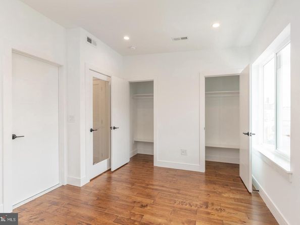 1111 E Dunton Street, Philadelphia PA 19123