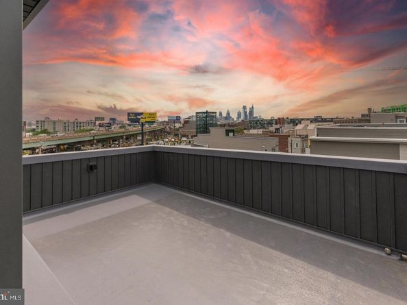 1111 E Dunton Street, Philadelphia PA 19123