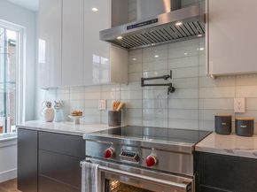 1111 E Dunton Street, Philadelphia PA 19123