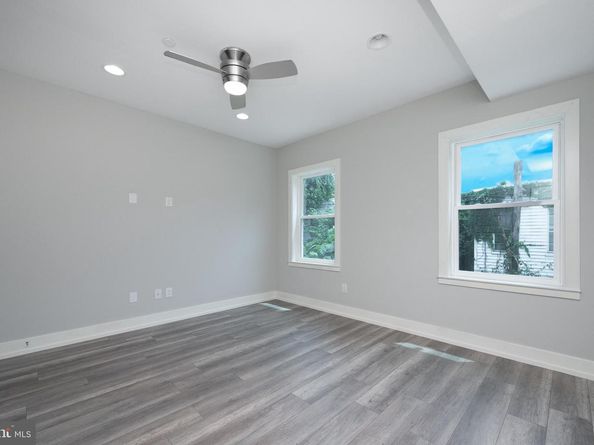 1733 N 27TH Street, Philadelphia PA 19121