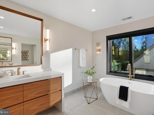 1853 Massachusetts Avenue, Mclean VA 22101