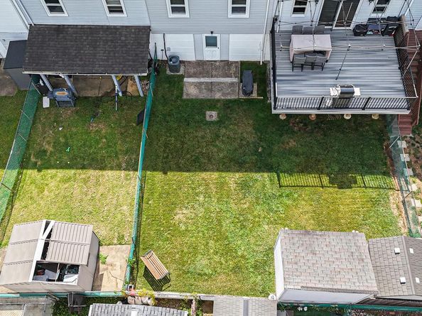 3300 Ashfield Lane, Philadelphia PA 19114