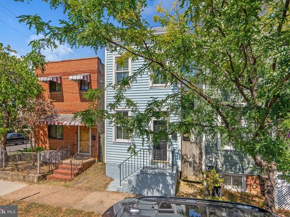1223 Queen Street, Alexandria VA 22314