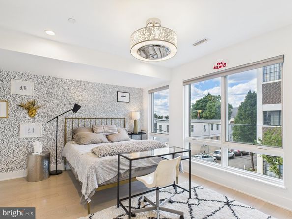 2323 Gaul, Philadelphia PA 19125