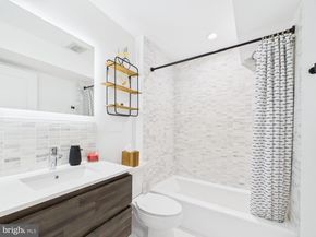 2323 Gaul, Philadelphia PA 19125