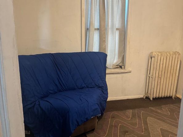 37 W Seymour Street, Philadelphia PA 19144