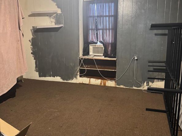 37 W Seymour Street, Philadelphia PA 19144