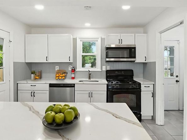 6911 Arlington Boulevard, Falls Church VA 22042