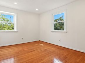 6911 Arlington, Falls Church VA 22042