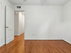 6911 Arlington, Falls Church VA 22042