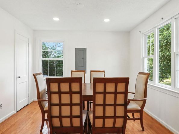 6911 Arlington, Falls Church VA 22042