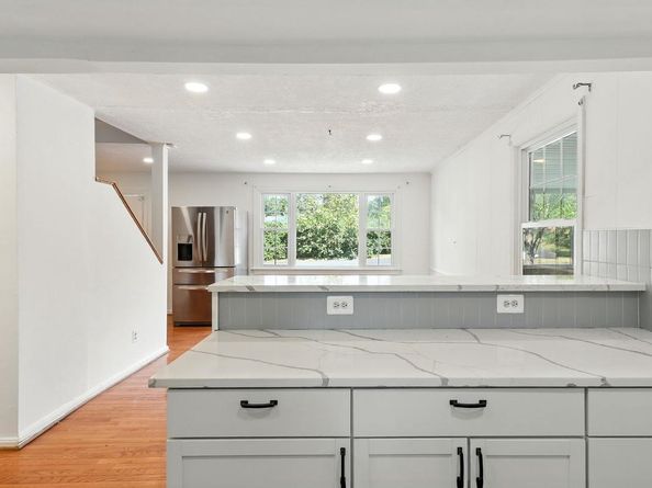 6911 Arlington Boulevard, Falls Church VA 22042
