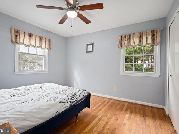 11905 Ambleside Drive, Potomac MD 20854
