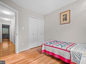 11905 Ambleside Drive, Potomac MD 20854