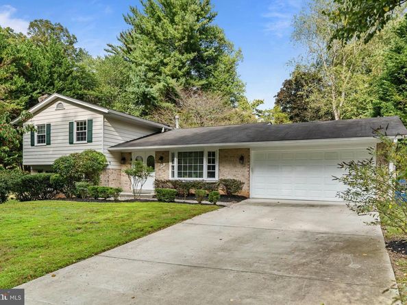 11905 Ambleside Drive, Potomac MD 20854