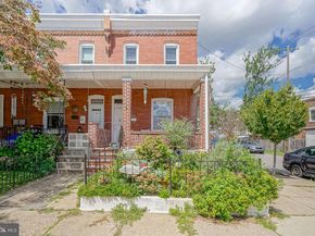 576 Hermitage Street, Philadelphia PA 19128