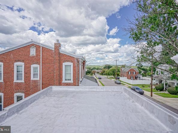 576 Hermitage Street, Philadelphia PA 19128