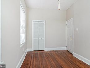 576 Hermitage Street, Philadelphia PA 19128
