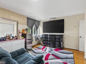 1232 Wilshire Drive, Herndon VA 20170