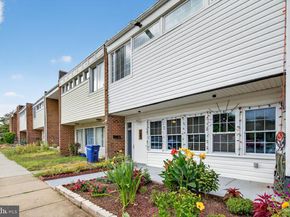 1232 Wilshire Drive, Herndon VA 20170