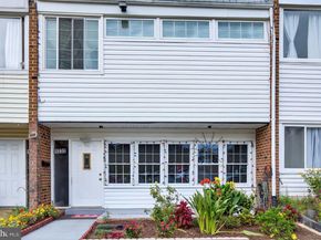 1232 Wilshire Drive, Herndon VA 20170