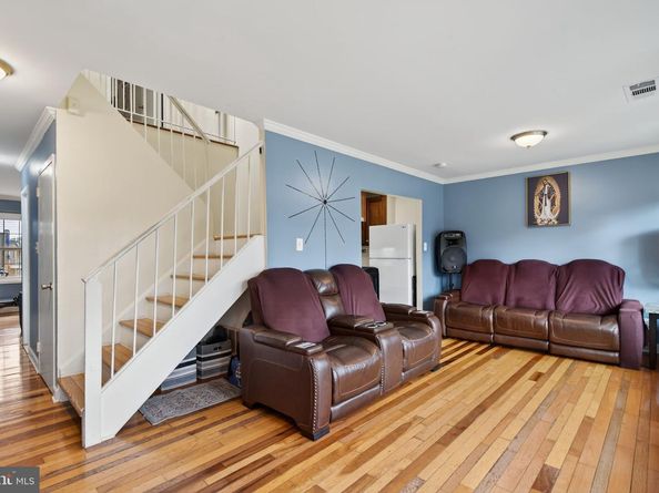 1232 Wilshire Drive, Herndon VA 20170