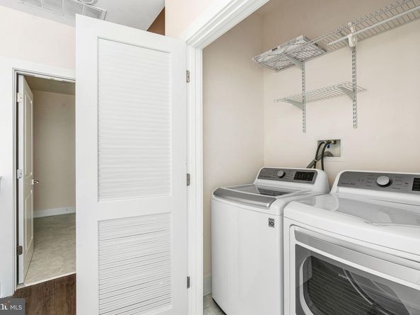 1115 N American Street 4D, Philadelphia PA 19123